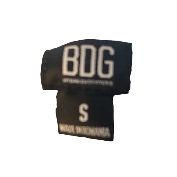 BDG URBAN OUTFITTERS Ladder Cobweb Crop Sweater, Olive, Grunge, Y2K, Beachy, M - Picture 9 of 10